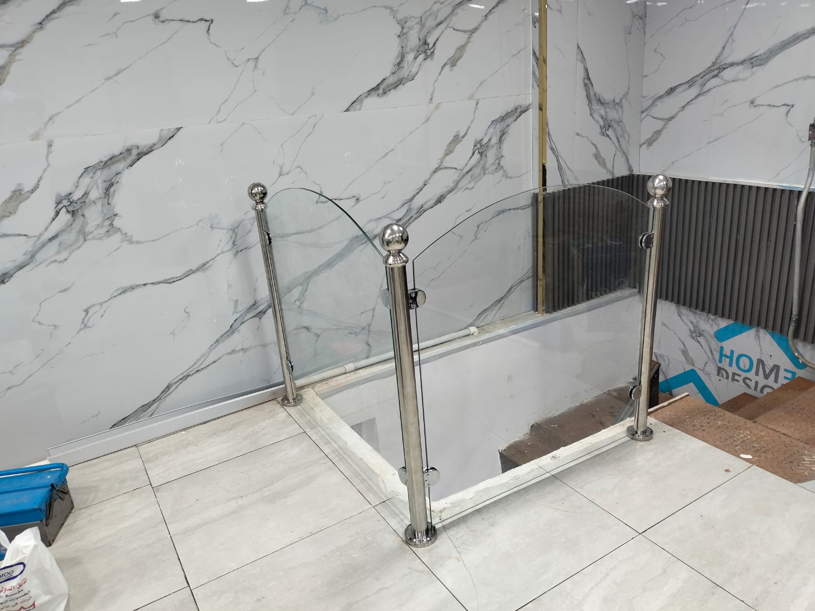 Stainless steel and glass stair railing